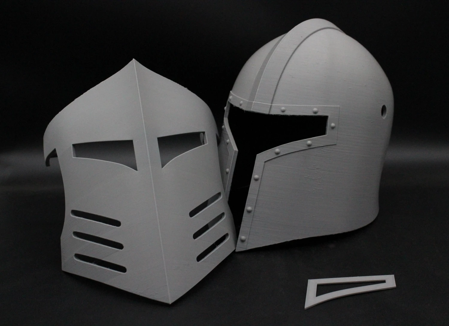 Galactic Armory Helmet - DIY 8 Galactic Armory Helmet - DIY - Image 6