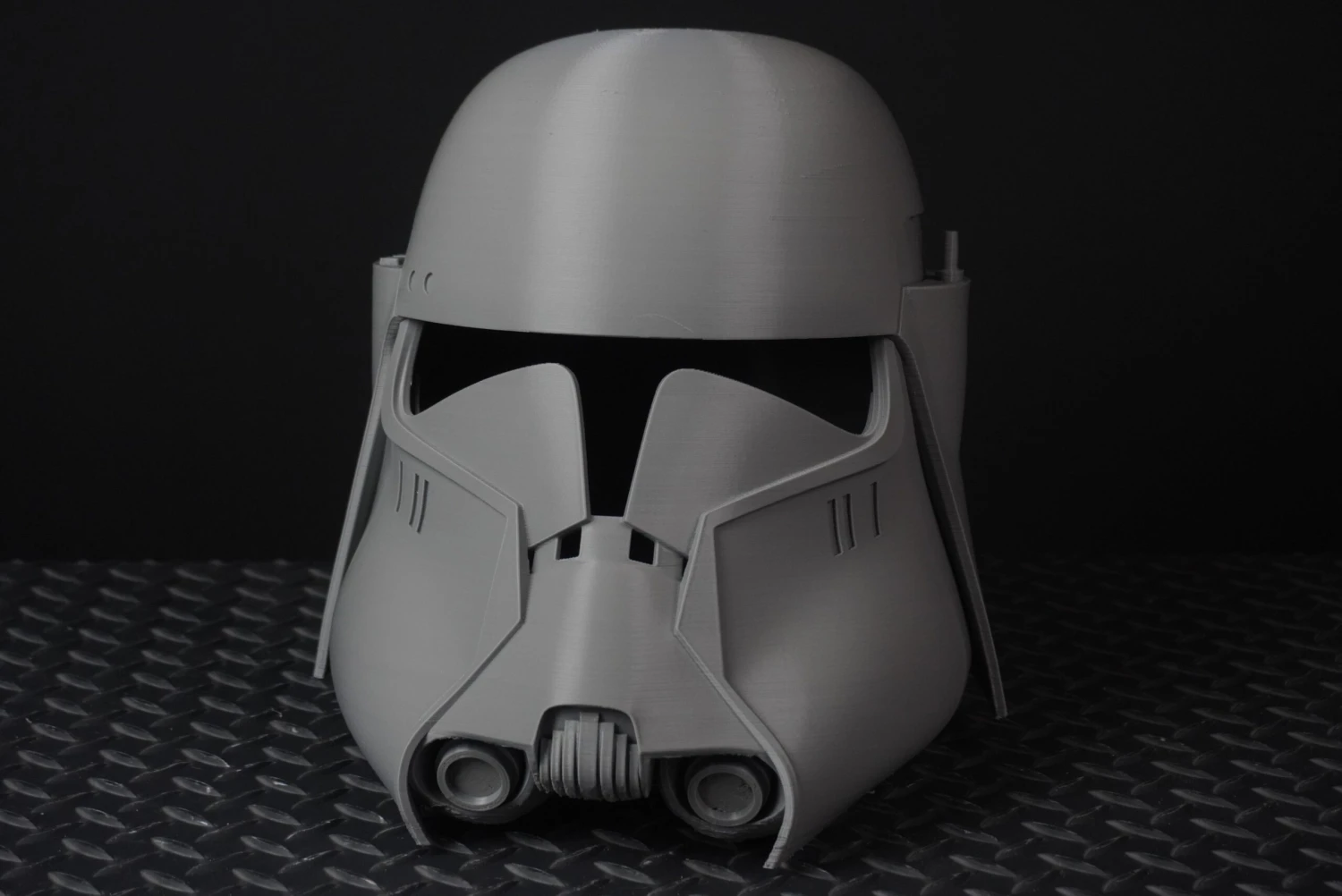 Commander Bacara Clone Trooper Helmet - DIY 4 Commander Bacara Clone Trooper Helmet - DIY - Image 2