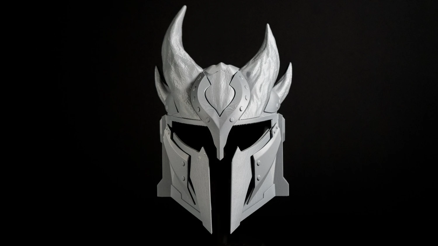 Daedric Mando Helmet - DIY 3 Daedric Mando Helmet - DIY