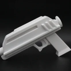 DC-17 Blaster Pistol - Animated - DIY